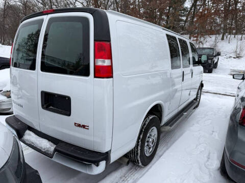 2023 GMC Savana 2500