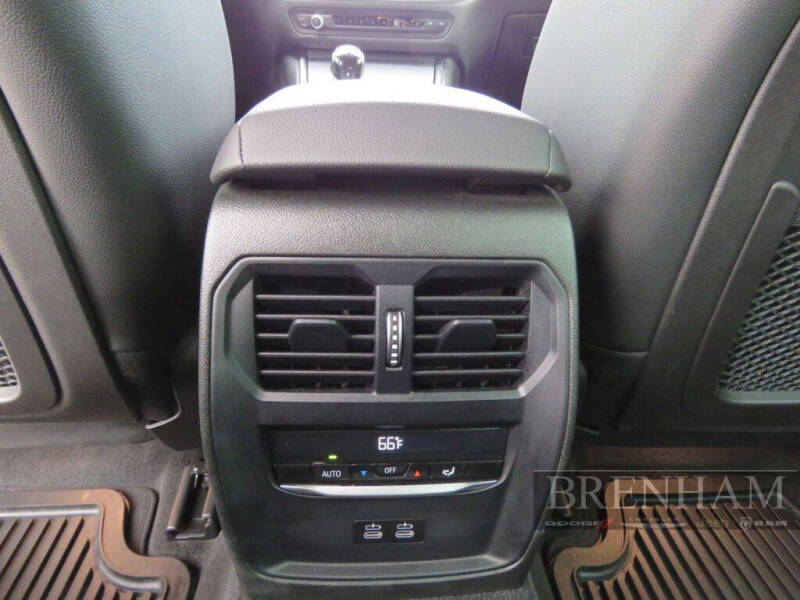 2022 BMW 3 Series 330e