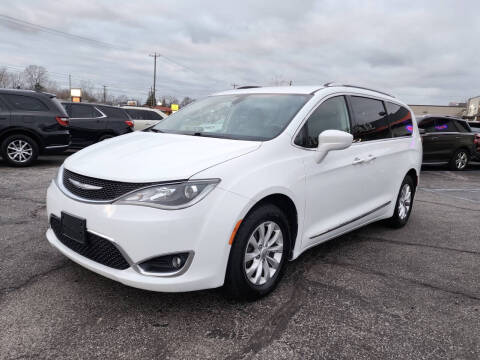 2018 Chrysler Pacifica Touring L