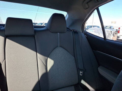 2022 Toyota Camry LE