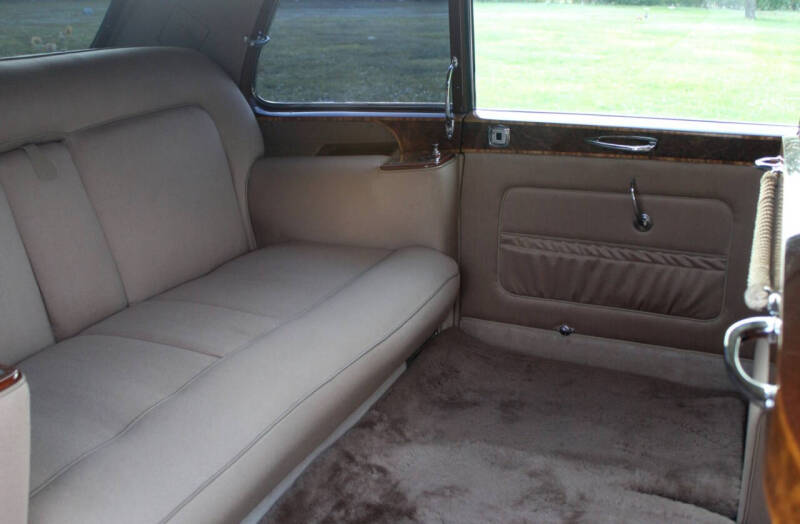 1969 Rolls-Royce Phantom