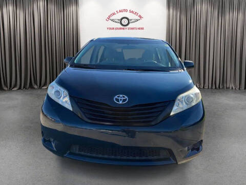 2012 Toyota Sienna