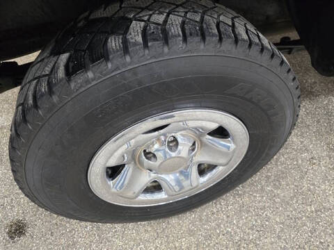 2017 Toyota Tacoma SR