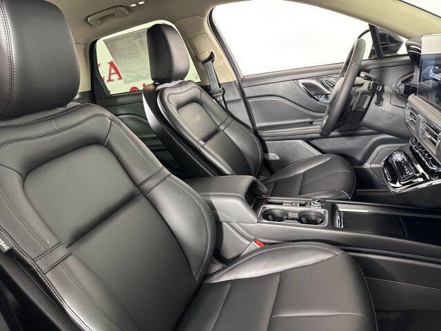 2025 Lincoln Corsair Premiere