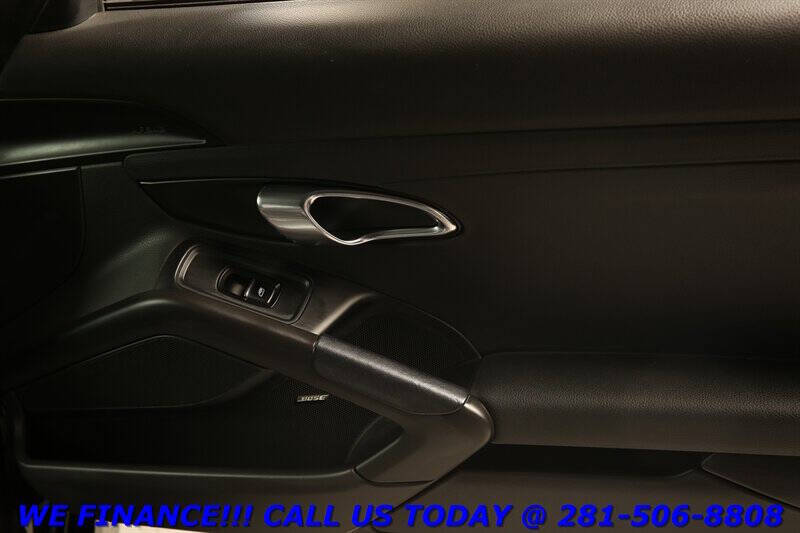 2016 Porsche Cayman