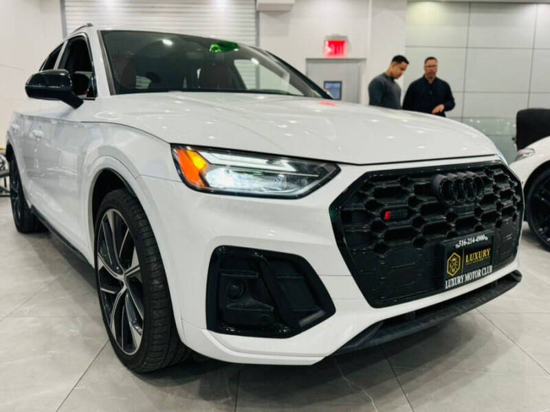 2024 Audi SQ5 3.0T quattro Premium Plus