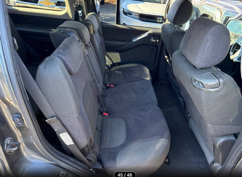 2009 Nissan Pathfinder SE