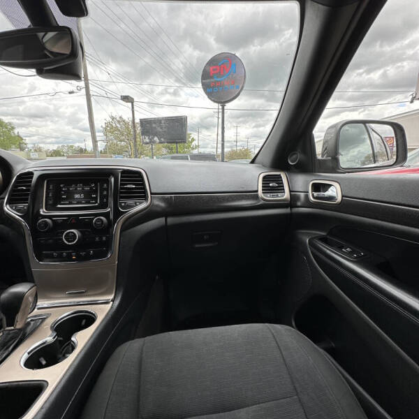 2017 Jeep Grand Cherokee Laredo