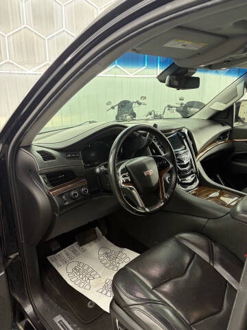 2020 Cadillac Escalade ESV Luxury