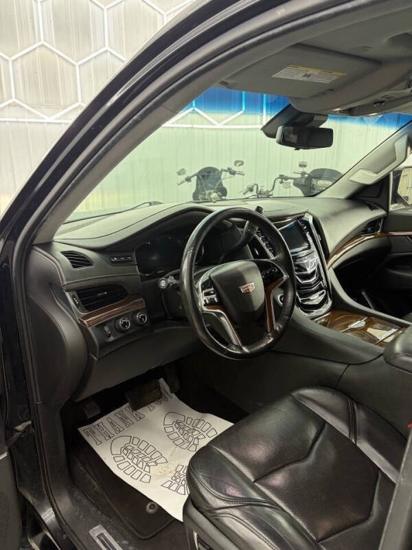 2020 Cadillac Escalade ESV Luxury