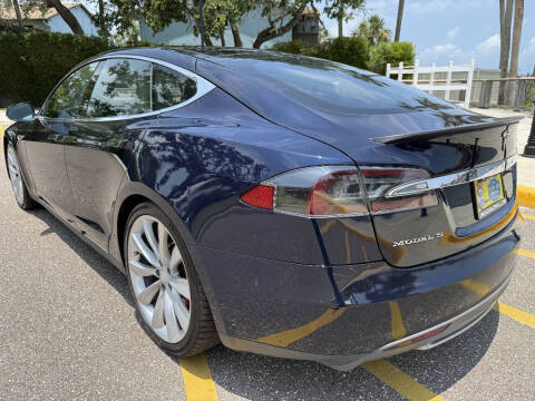 2015 Tesla Model S P85D