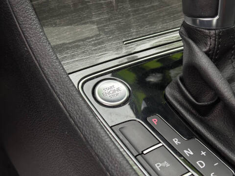 2018 Volkswagen Passat 2.0T SE