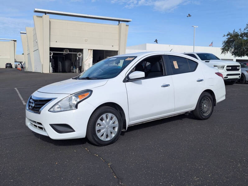 2019 Nissan Versa