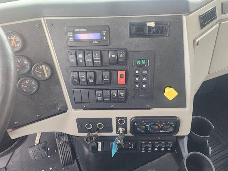 2020 Western Star 4700 SF