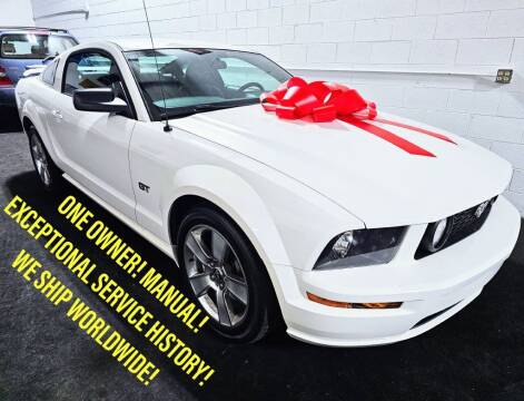 2006 Ford Mustang for sale at Boutique Motors Inc in Lake In The Hills IL