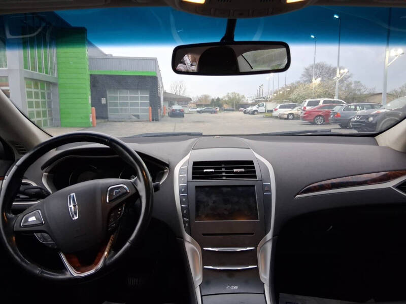 2013 Lincoln MKZ