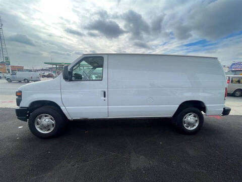 2014 Ford E-Series E-250