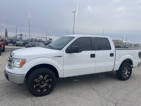 2013 Ford F-150 for sale at Sam Leman Ford in Bloomington IL