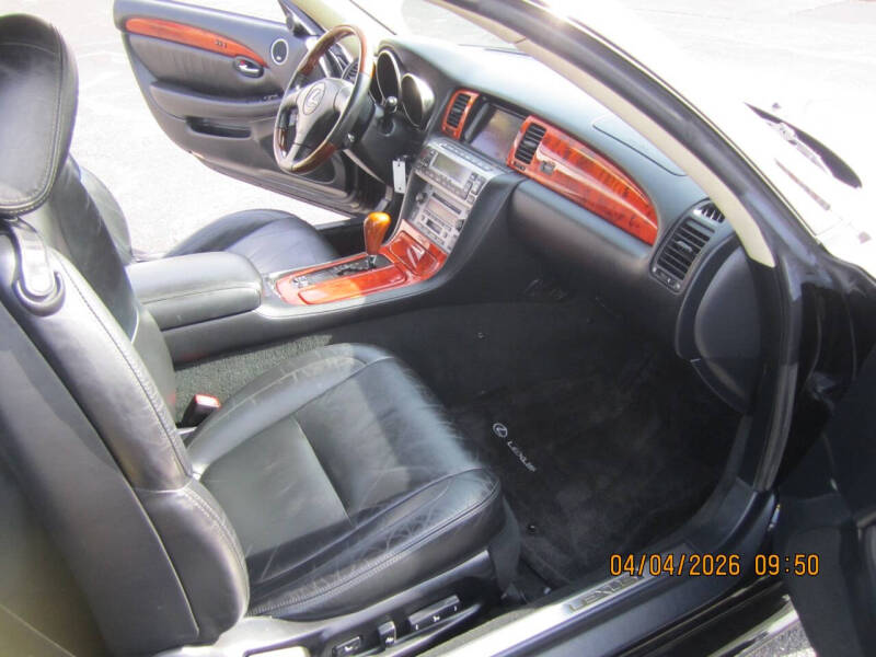 2003 Lexus SC 430