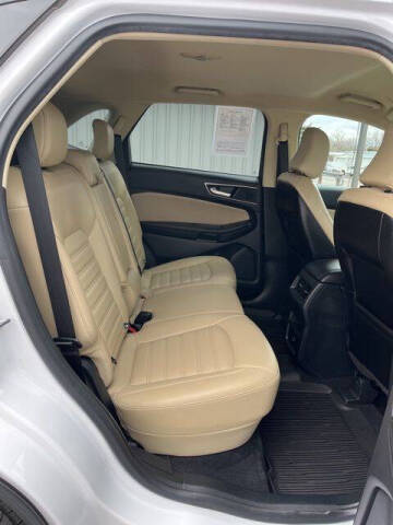 2021 Ford Edge SEL