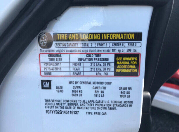 2004 Chevrolet Corvette