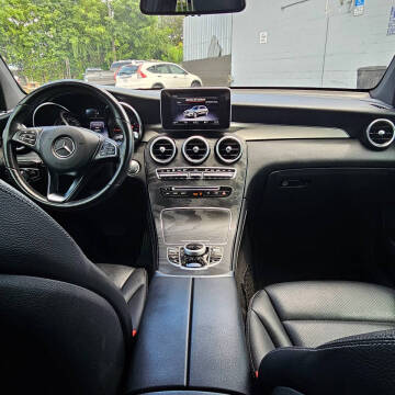 2019 Mercedes-Benz GLC GLC 300