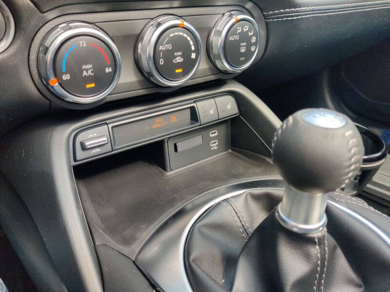 2026 Mazda MX-5 Miata RF Grand Touring