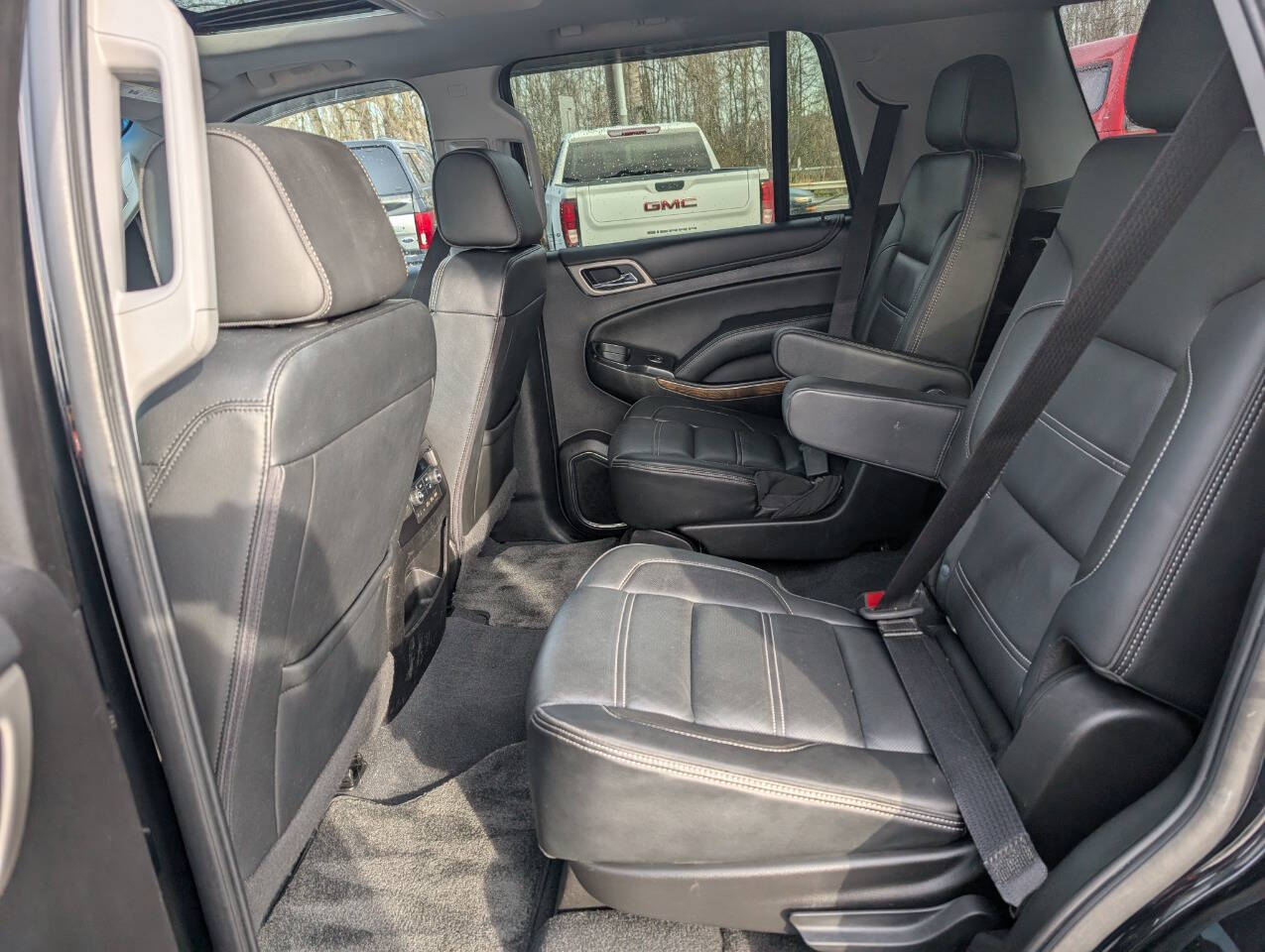used 2020 GMC Yukon car, priced at $39,599