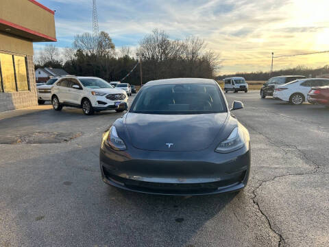 2022 Tesla Model 3 Long Range