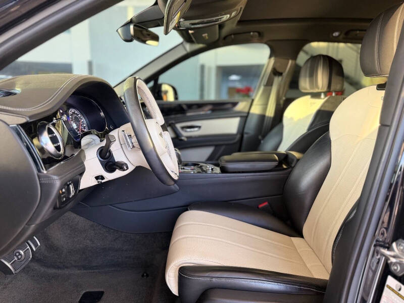 2019 Bentley Bentayga V8