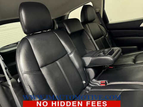 2019 Nissan Pathfinder SL