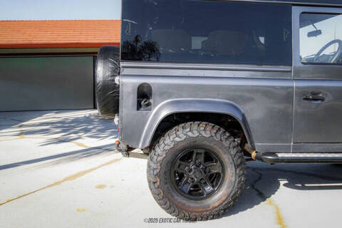 2000 Land Rover Defender
