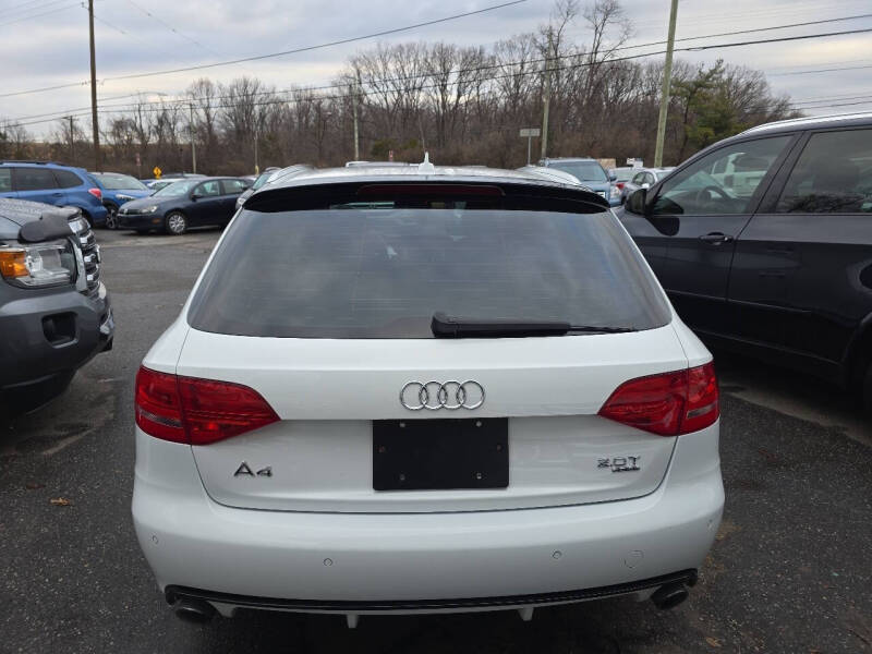 2011 Audi A4 2.0T quattro Avant Prestige