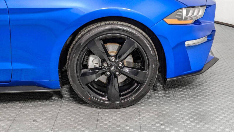 2021 Ford Mustang EcoBoost
