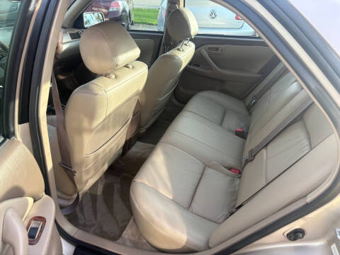 2000 Toyota Camry LE V6