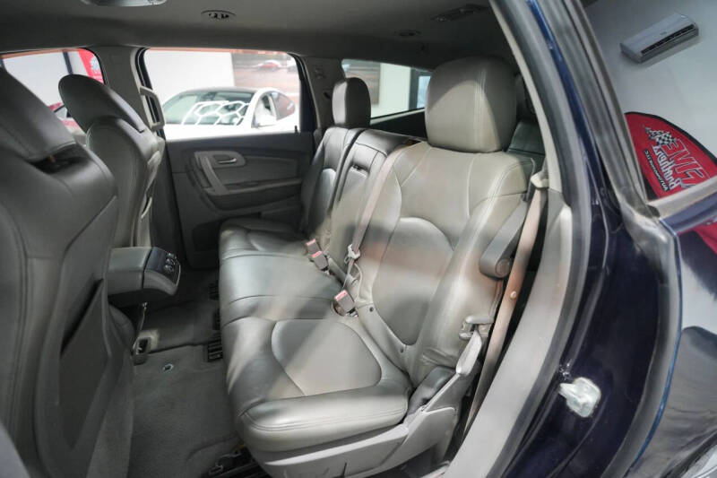 2012 Chevrolet Traverse LS