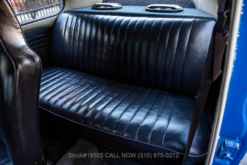 1972 Volkswagen Super Beetle