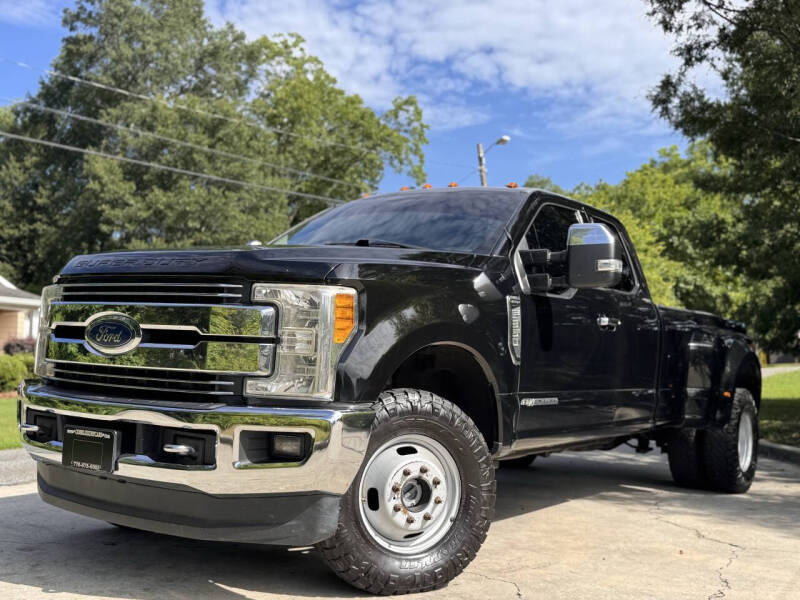 2017 Ford F-350 Super Duty Lariat