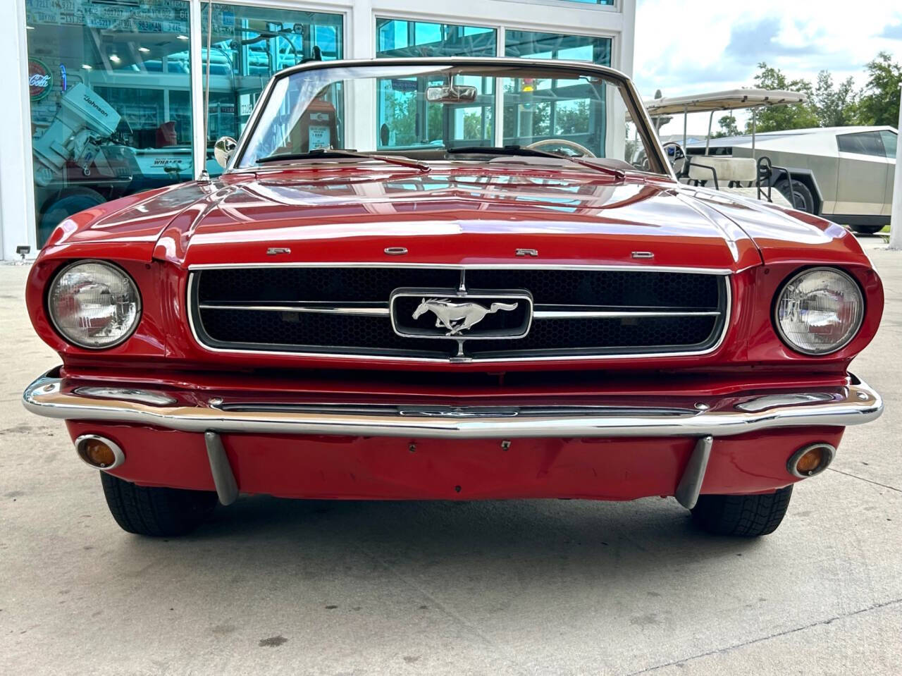 1965 Ford Mustang 2