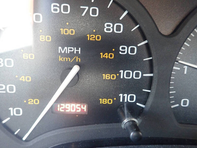 2000 Saturn S-Series SL1