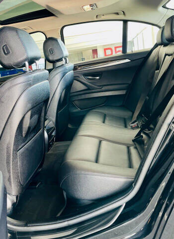 2016 BMW 5 Series 528i