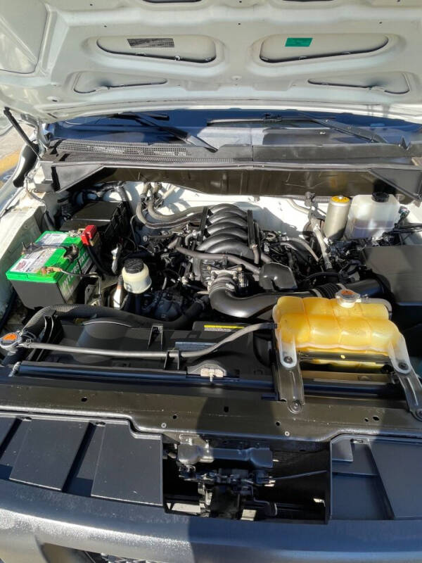 2016 Nissan NV 2500 HD SV