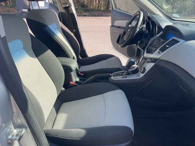 2011 Chevrolet Cruze LS