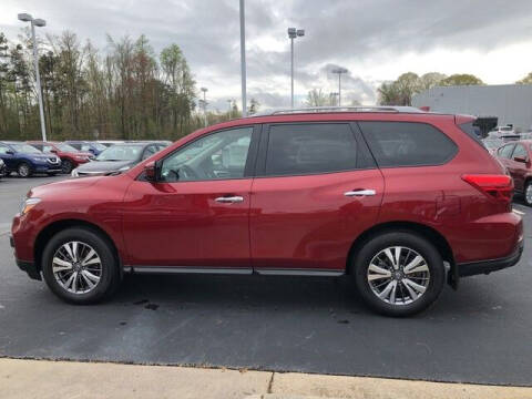 2019 Nissan Pathfinder SV