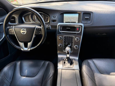 2015 Volvo V60 T5 Drive-E Premier