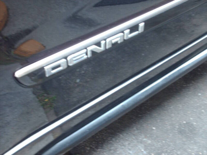 2014 GMC Acadia Denali