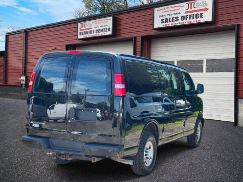 2020 Chevrolet Express 2500