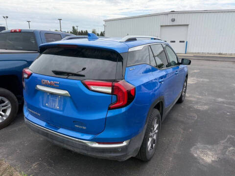 2024 GMC Terrain SLT