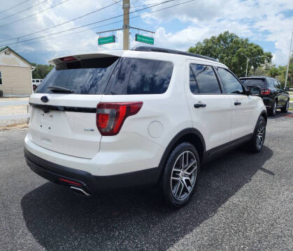 2017 Ford Explorer Sport