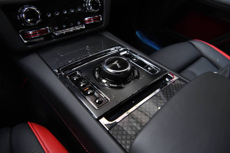 2025 Rolls-Royce Black Badge Ghost